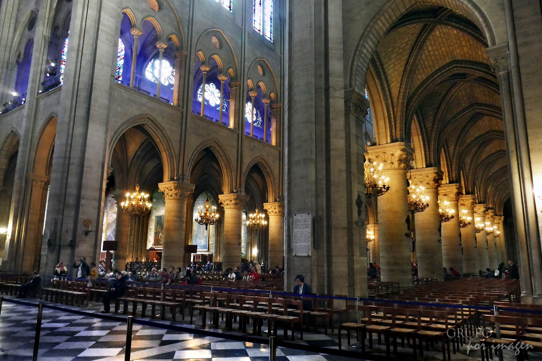 Notre Dame París web / Efraín David